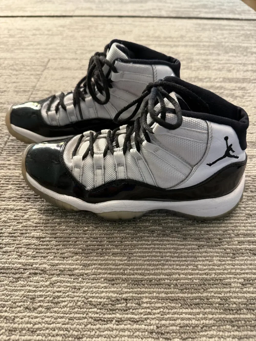 Air Jordan 11 Retro Concord Shoes Mens Size 44 Patent Leather 378037-100